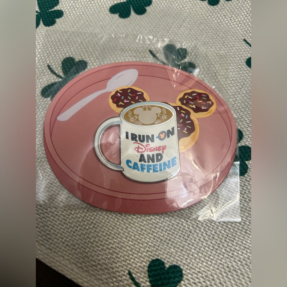 Minnie Mouse run on coffee pin